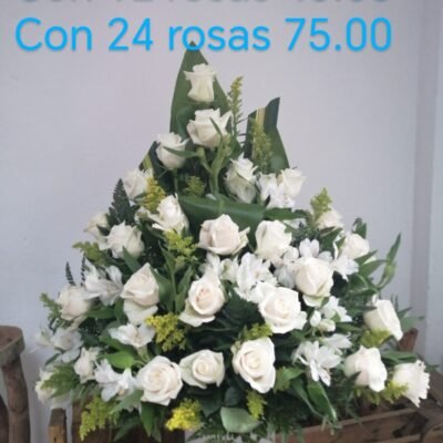 Arreglo con 12 rosas blancas (con listón incluido)