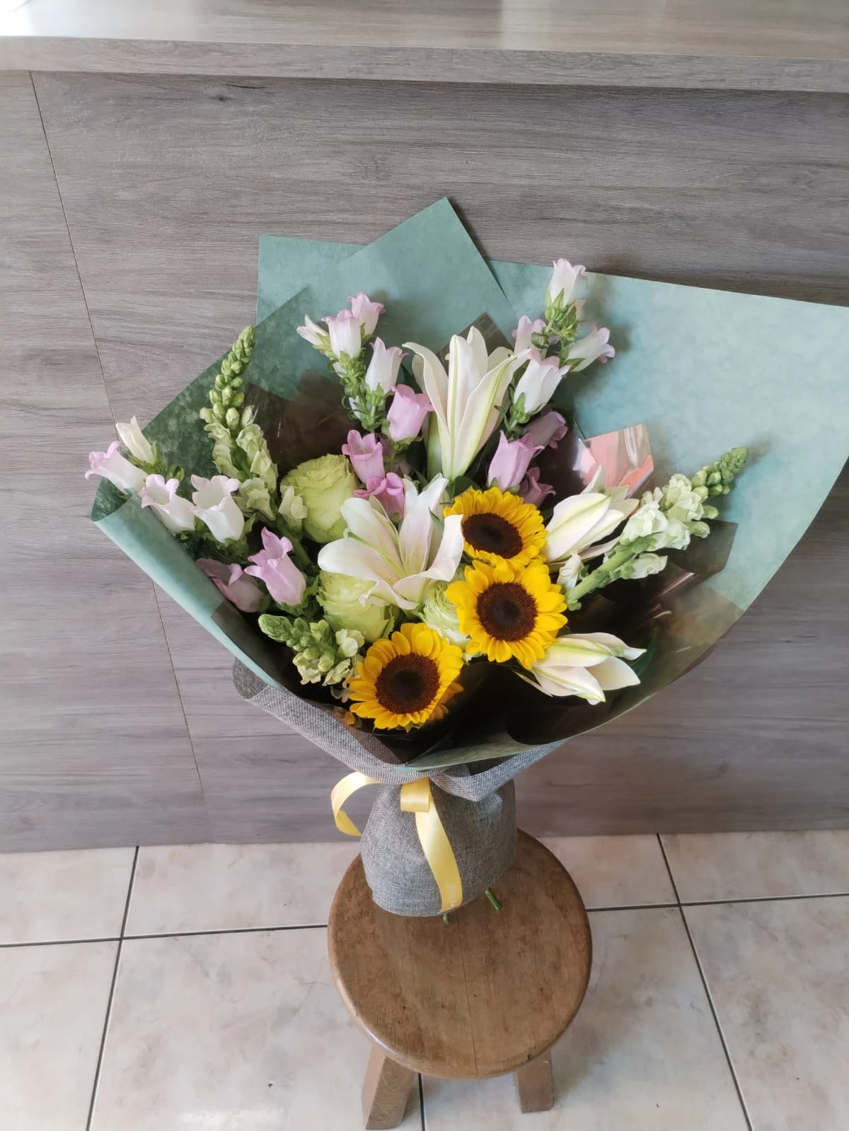 girasoles feliz cumpleaños - Floristeria Linda David, Chiriqui